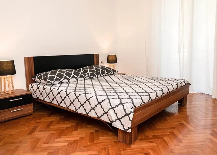 Marta Apartman Raša